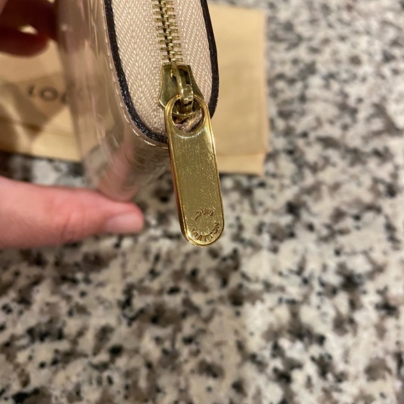 Louis Vuitton Rayures zippy coin purse - Picture 3 of 10